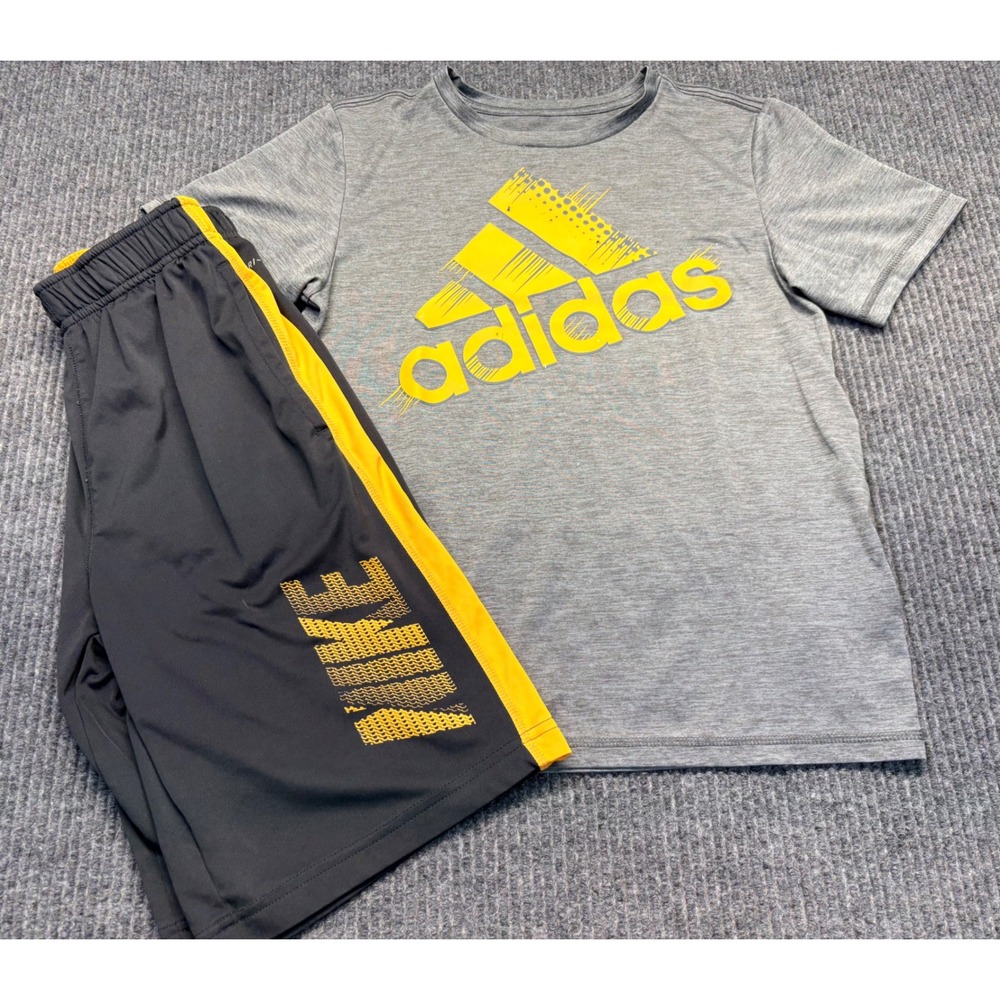 Adidas Gray T-Shirt & Nike Dri-FIT Black Yellow Shorts Set Kids Medium M 10-12